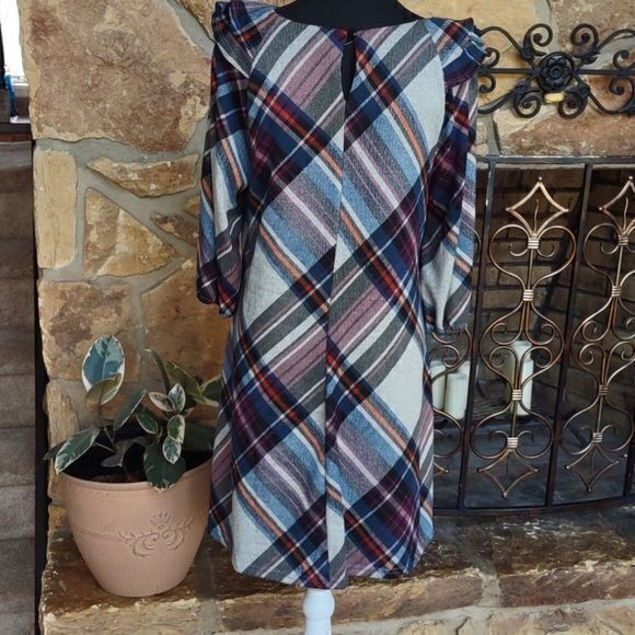 Madison Leigh Plaid Ruffle Shoulder 3/4 Sleeve Swing Dress‎ Sz L - Picture 5 of 12